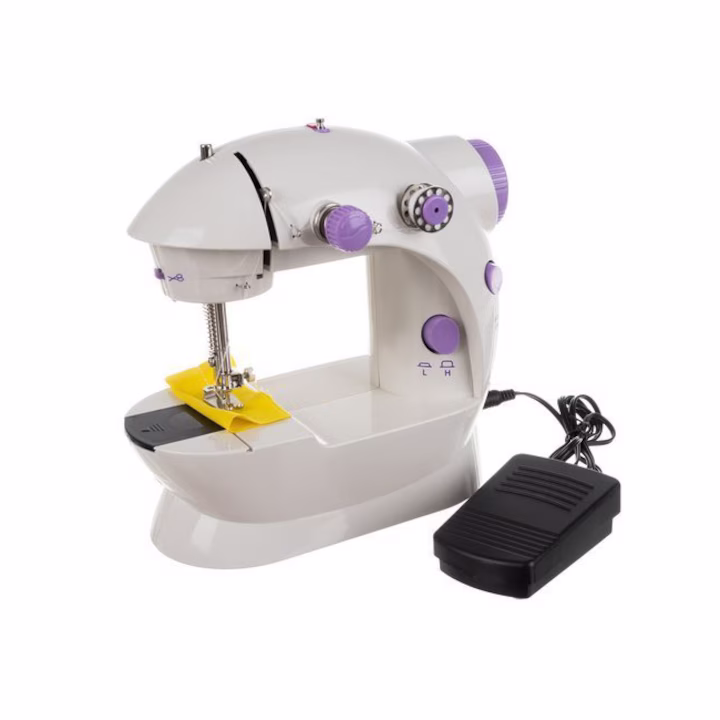 Mini masina de cusut electrica portabila cu pedela si accesorii, alimentare 220V/4xAA, alb/mov
