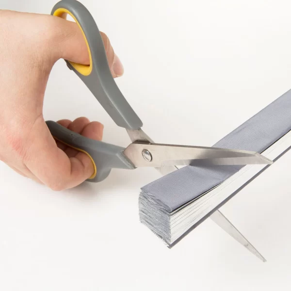 Copertina parasolar auto retractabil impotriva razelor UV, fixare prin ventuze, pentru parbriz sau luneta - imagine 8
