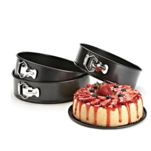 Set 3 forme de tort, 24, 26 si 28 cm , baza detasabila, rotunda, negru