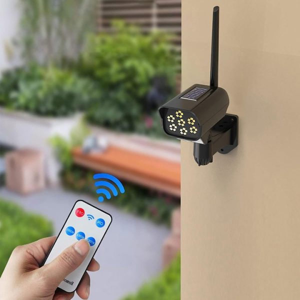 1 + 1 GRATIS - Lampa SolaraTip Camera Falsa, 35 LED-uri, Senzor Detectie Miscare, Telecomanda Inclusa, Panou Solar, Negru - imagine 7